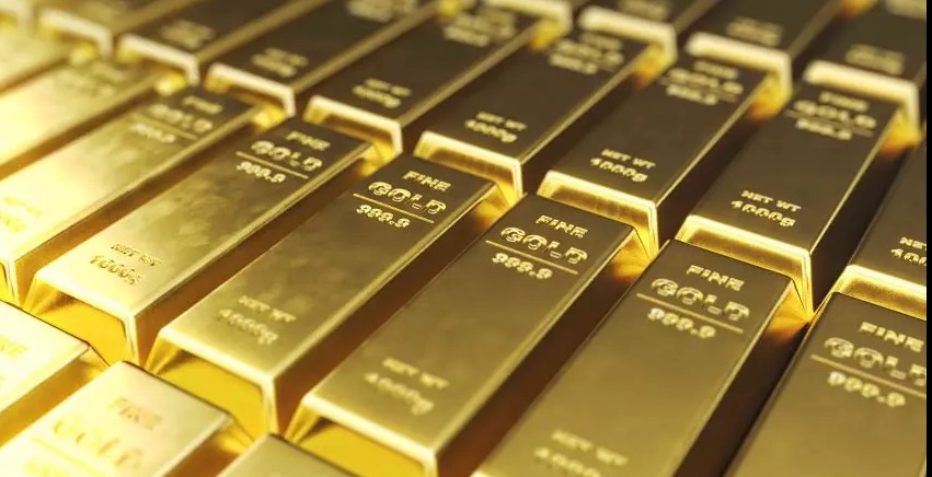 أسعار الذهب تقترب من 5 آلاف دولار للأونصة