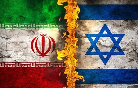 طهران: سنضرب تل أبيب إن ضربتنا واشنطن