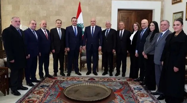 عون يلتقي وفد نقابة محامي طرابلس:  الإصلاحات لا تكتمل الا باجراء الانتخابات في مواعيدها