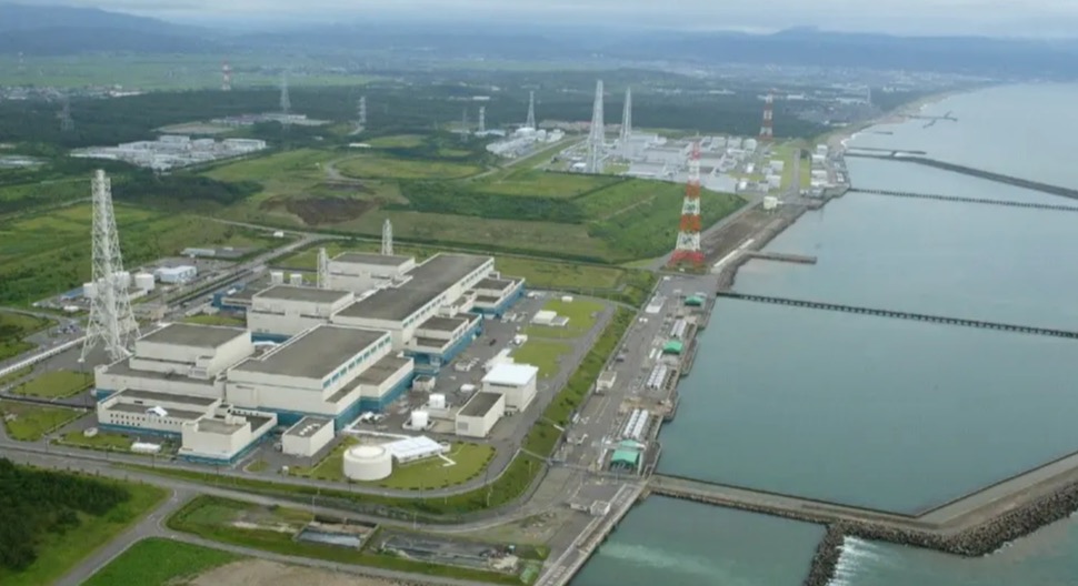 إعادة تشغيل محطة نووية يابانية هي الأكبر في العالم لأول مرة منذ كارثة فوكوشيما