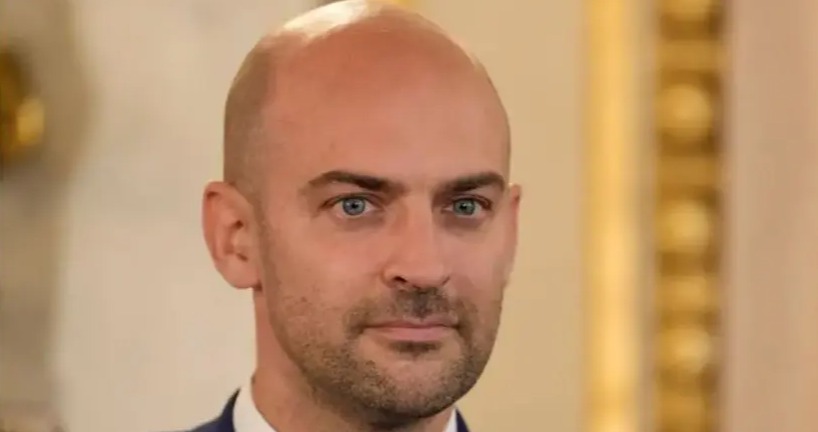 وزير الخارجية الفرنسي يصل دمشق في مستهل جولة إقليمية