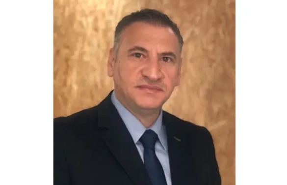 رئيس نقابة الوكلاء البحريين: النقل البري الى الشقيقة سوريا وعبرها حاجة لبنانية ماسة