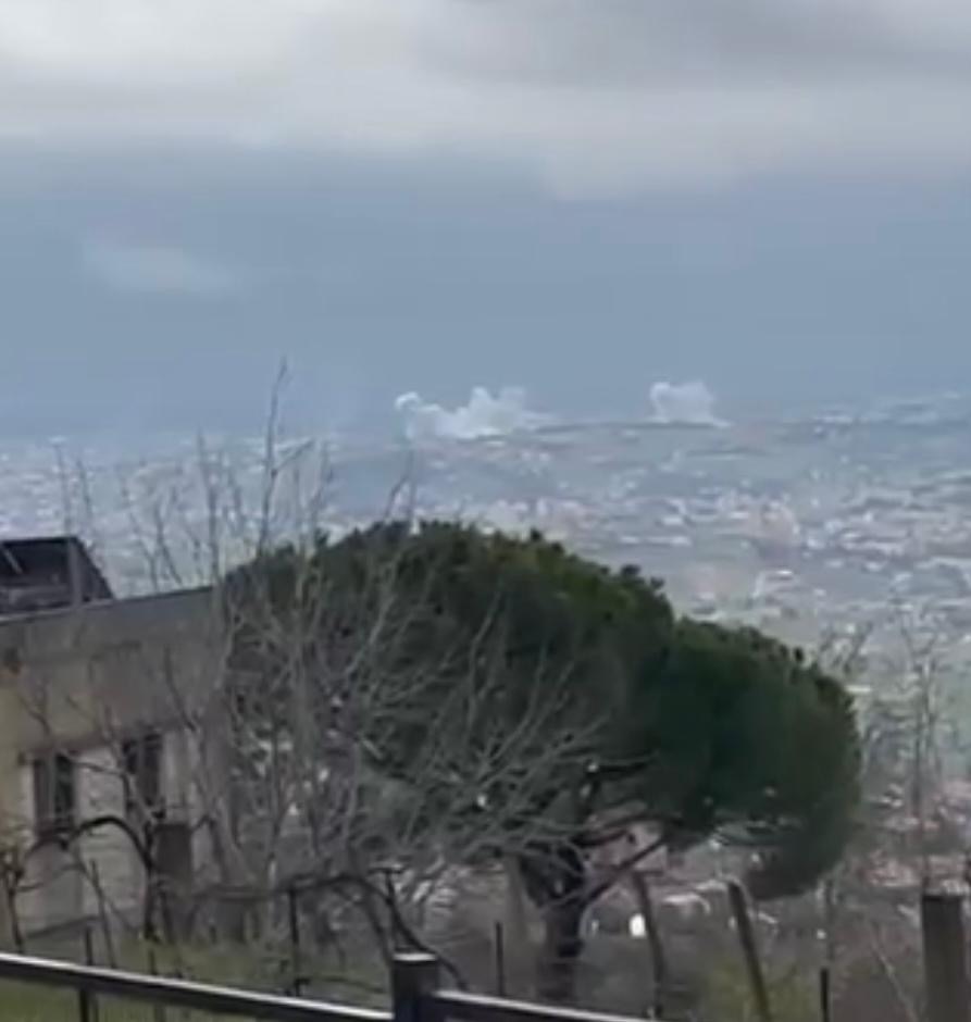 زنار الغارات يغطي  بلدات زبدين
وشوكين وميفدون وزوطر الشرقية وكفرتبنيت والنبطية الفوقا