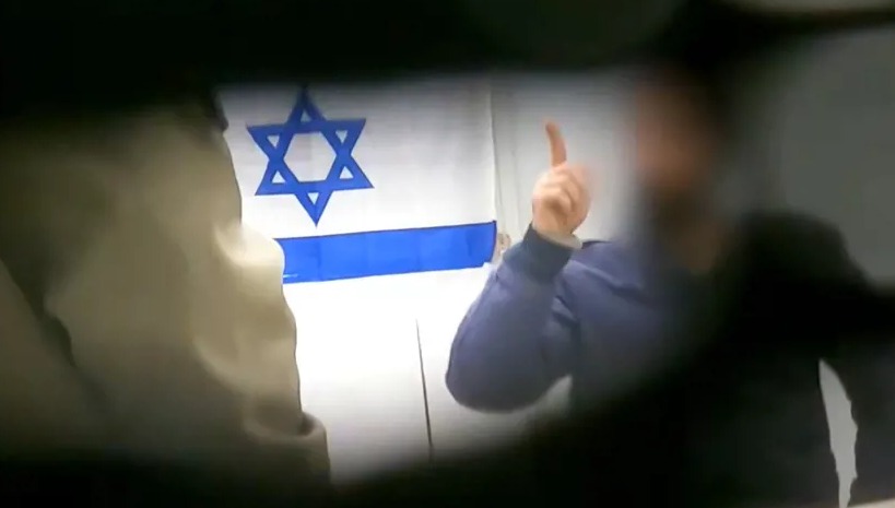 بالفيديو - الجيش الإسرائيلي: اعتقلنا عدداً من عناصر قوة الرضوان في حزب الله... وهذه اعترافاتهم