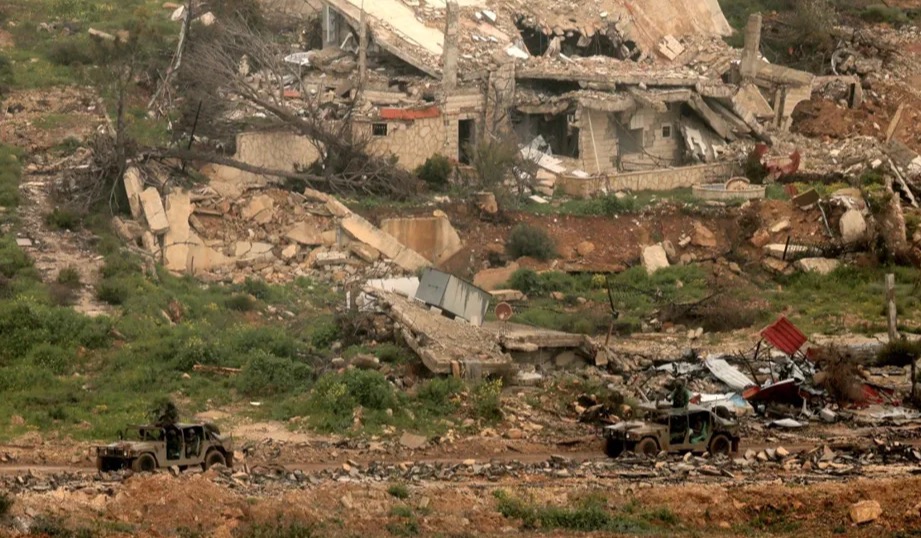 نجاة وزير إسرائيلي من استهداف منسوب لحزب الله وتشديد الإجراءات الأمنية