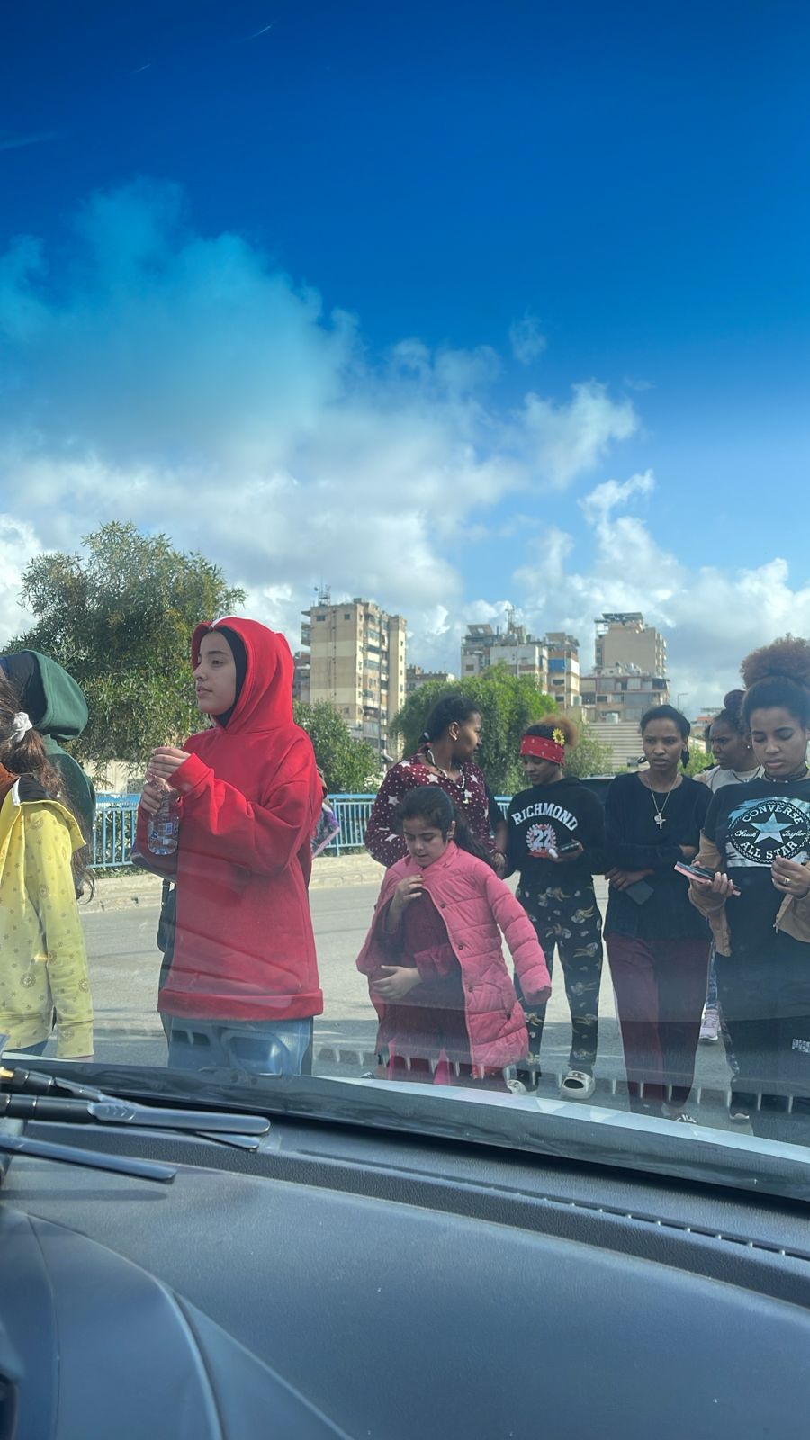 نزوح من منطقة بئر حسن بعد التهديد الإسرائيلي الواسع للضاحية الجنوبية لبيروت