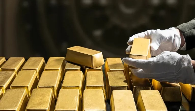 الذهب يسجل انخفاضًا جديدًا