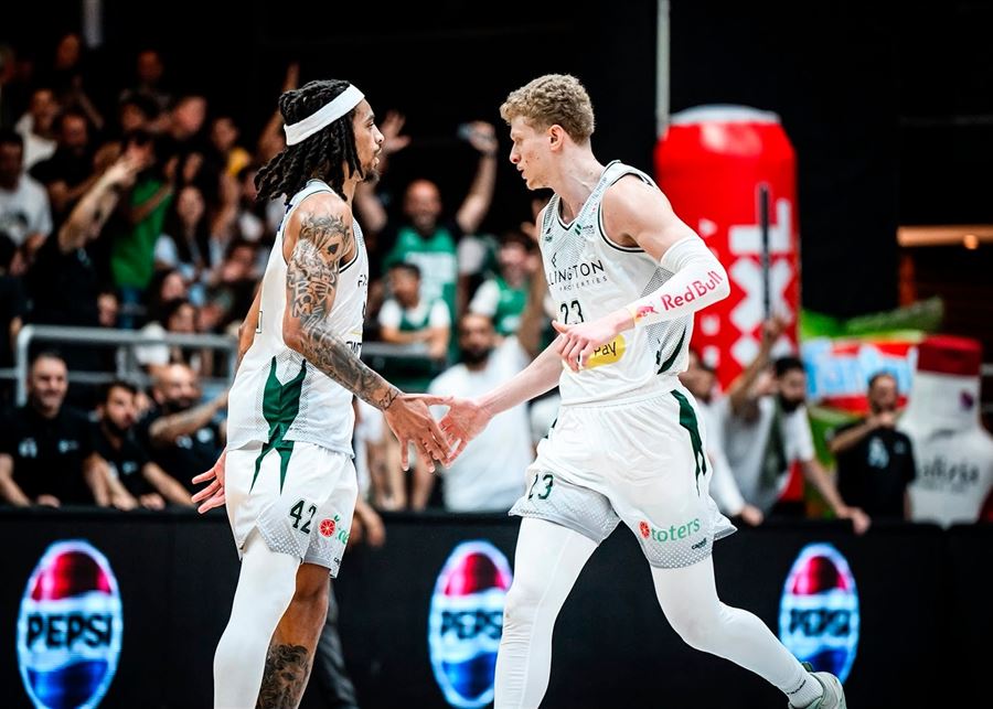 الحكمة يحسم المباراة الأولى على حساب هومنتمن بنتيجة 118-98 ويتقدم ١-٠ في Playoffs 