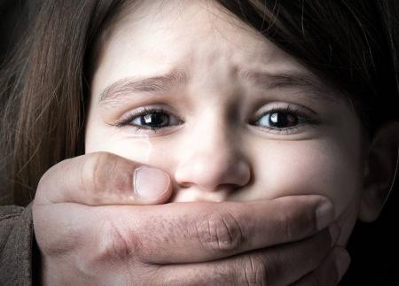 خطف الأولاد: مزحات هنا.. وتلفيقات هنا