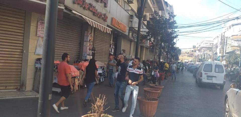 تجار طرابلس يحتجون ساعة على تردي الأوضاع الاقتصادية