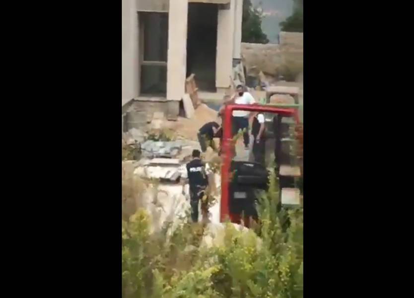 بعد انتشار فيديو تعرّض شخص للضرب.. توضيح لقوى الأمن