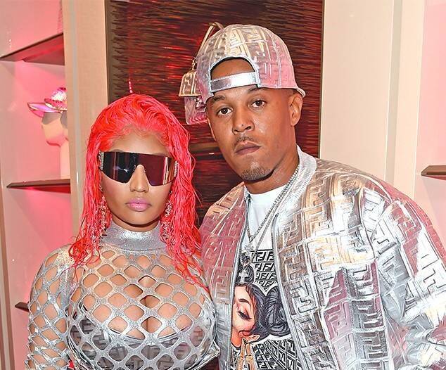 نيكي ميناج تتزوّج حبيبها المتّهم بجريمتين