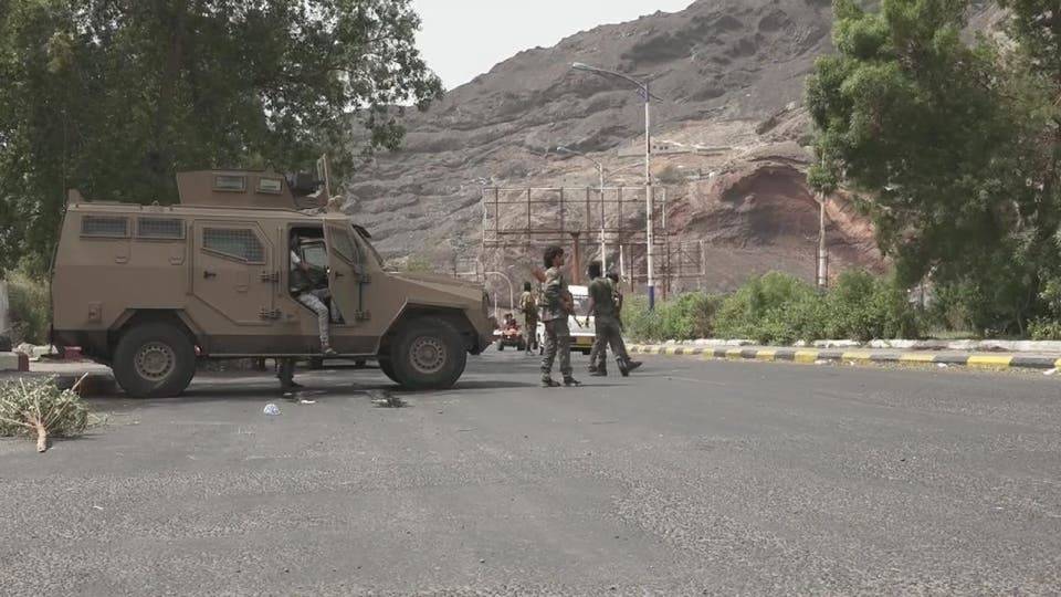 عقب 