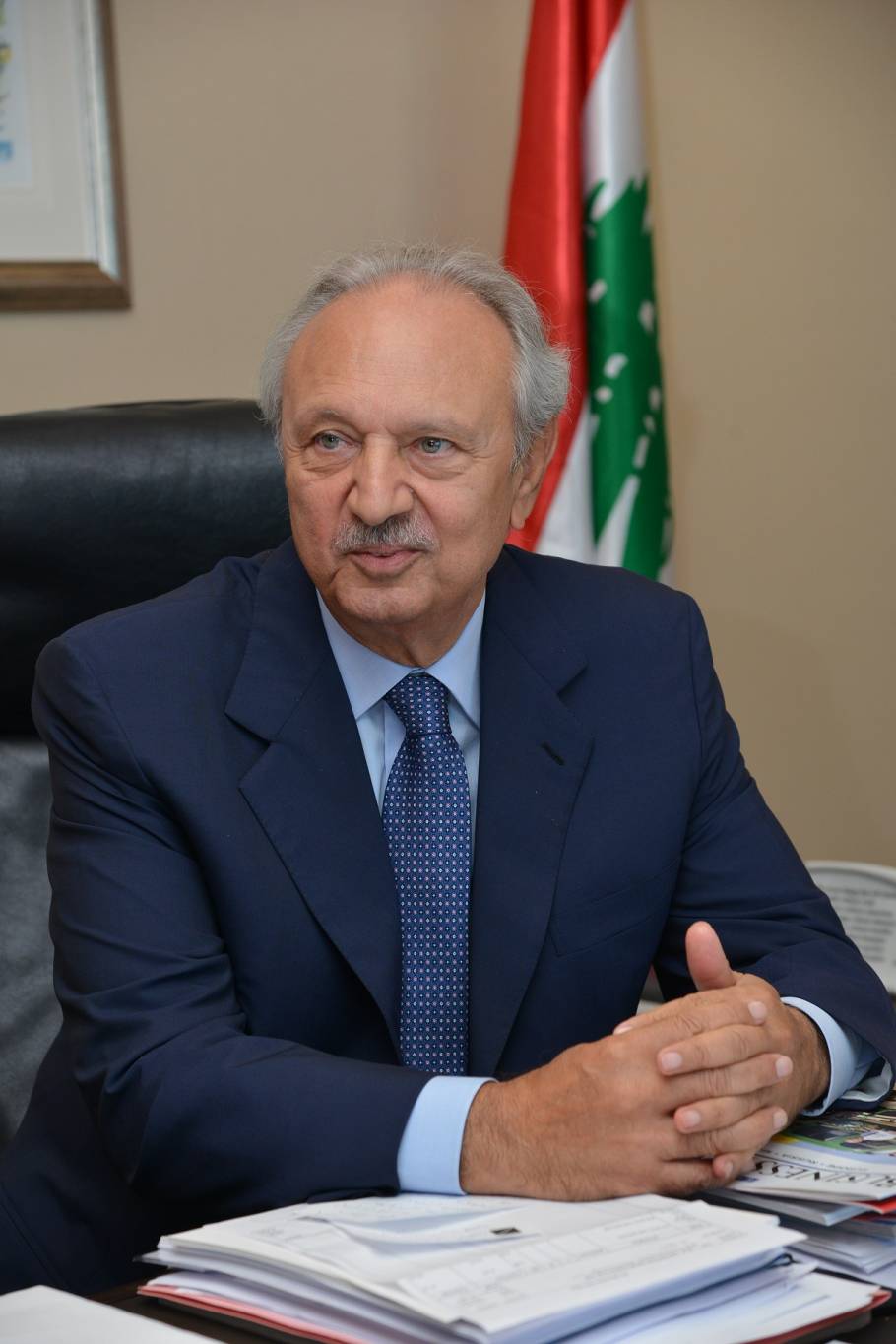الصفدي يطلب سحب اسمه من التداول لتشكيل الحكومة