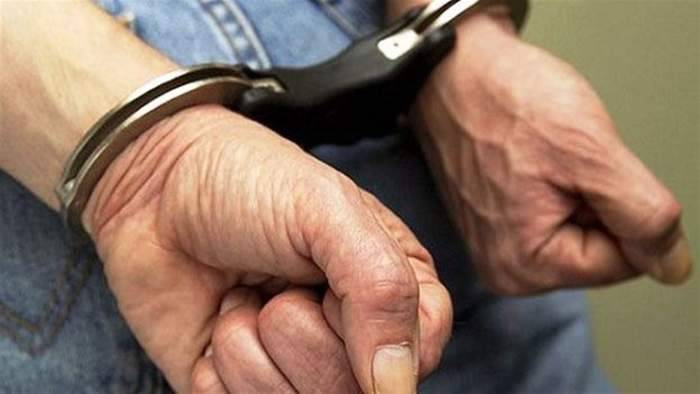 بعد مراقبة.. توقيف متهم بالسرقة في العبدة