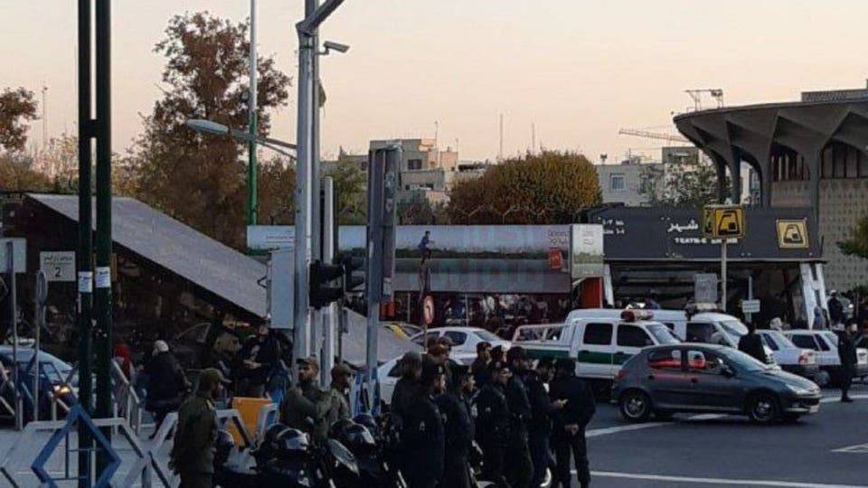 تجدد الاحتجاجات في إيران ومقتل متظاهر