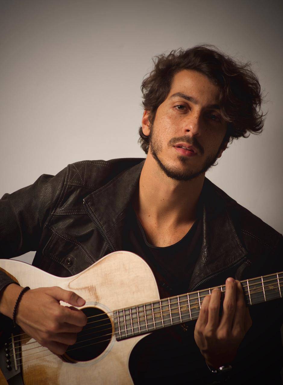 داني عريضي يُطلق أغنيته المنفردة الجديدة 