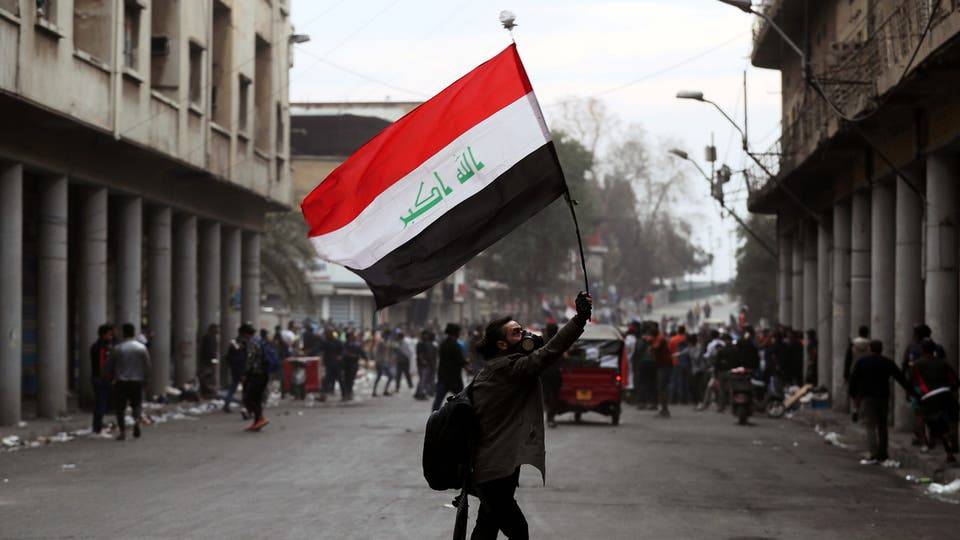حجز أموال مسؤولين عراقيين في قضايا فساد