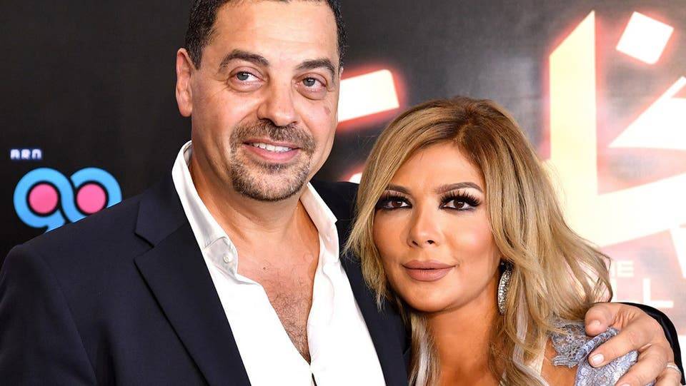 هل انفصلت أصالة عن طارق العريان؟.. إعلامي يكشف