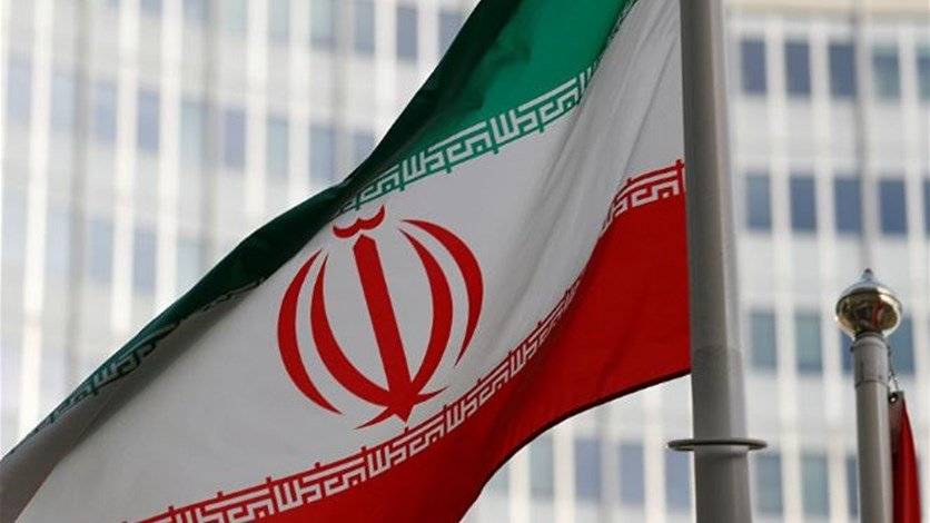إيران تحذر مواطنيها من السفر إلى الولايات المتحدة وفرنسا