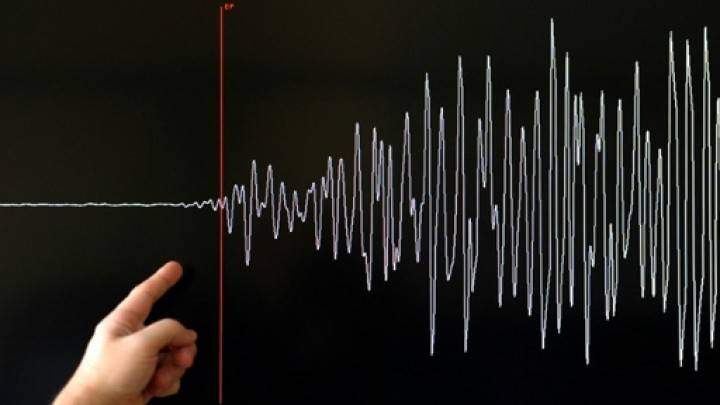 زلزال بقوة 5.8 درجات يضرب شمال شرق إيران