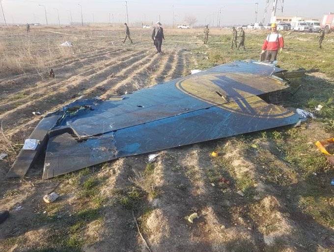 إيران ترفض تسليم الصندوقين الأسودين للطائرة الأوكرانية