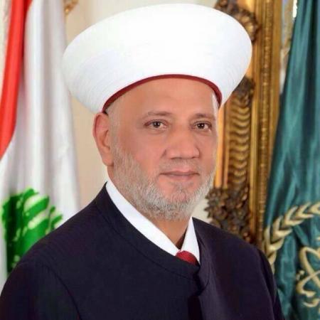 دريان: بوفاة السلطان قابوس خسر العالم رجلا كبيرا