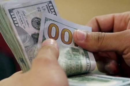 سعر صرف الدولار اليوم لدى الصرّافين