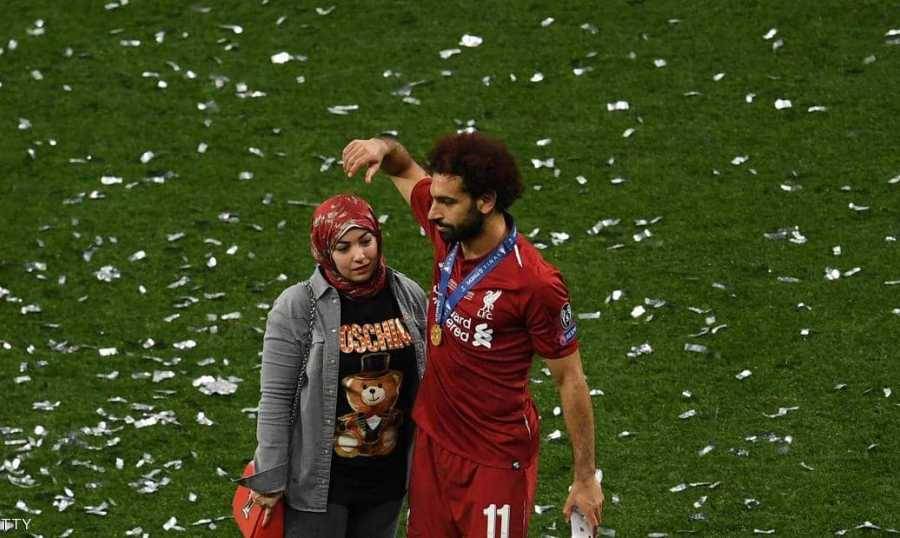 محمد صلاح يرزق بـ