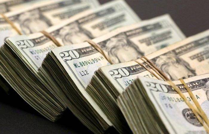 مصير الودائع بالدولار... شكوك وقلق